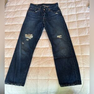Dark wash 501 Levi’s size 25